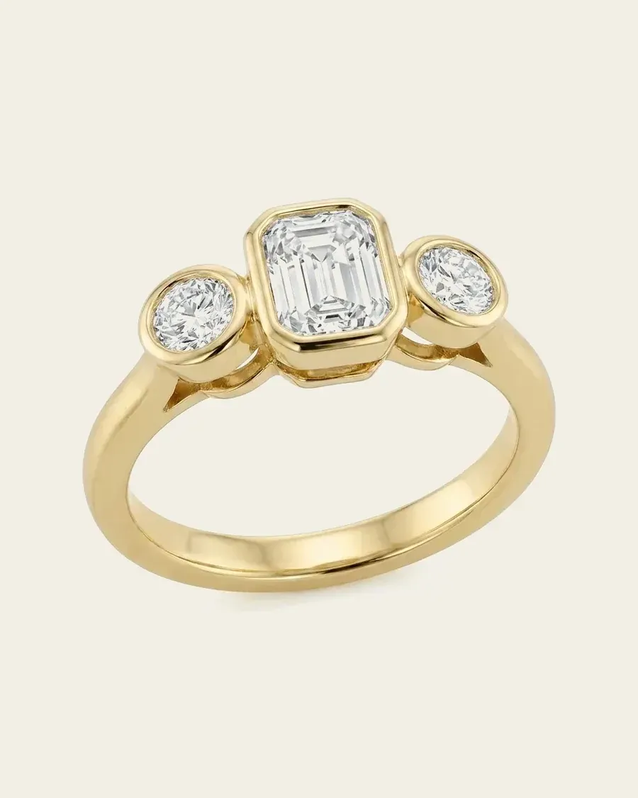 Panah Three Stone Engagement Ring | Bezel Set Trilogy